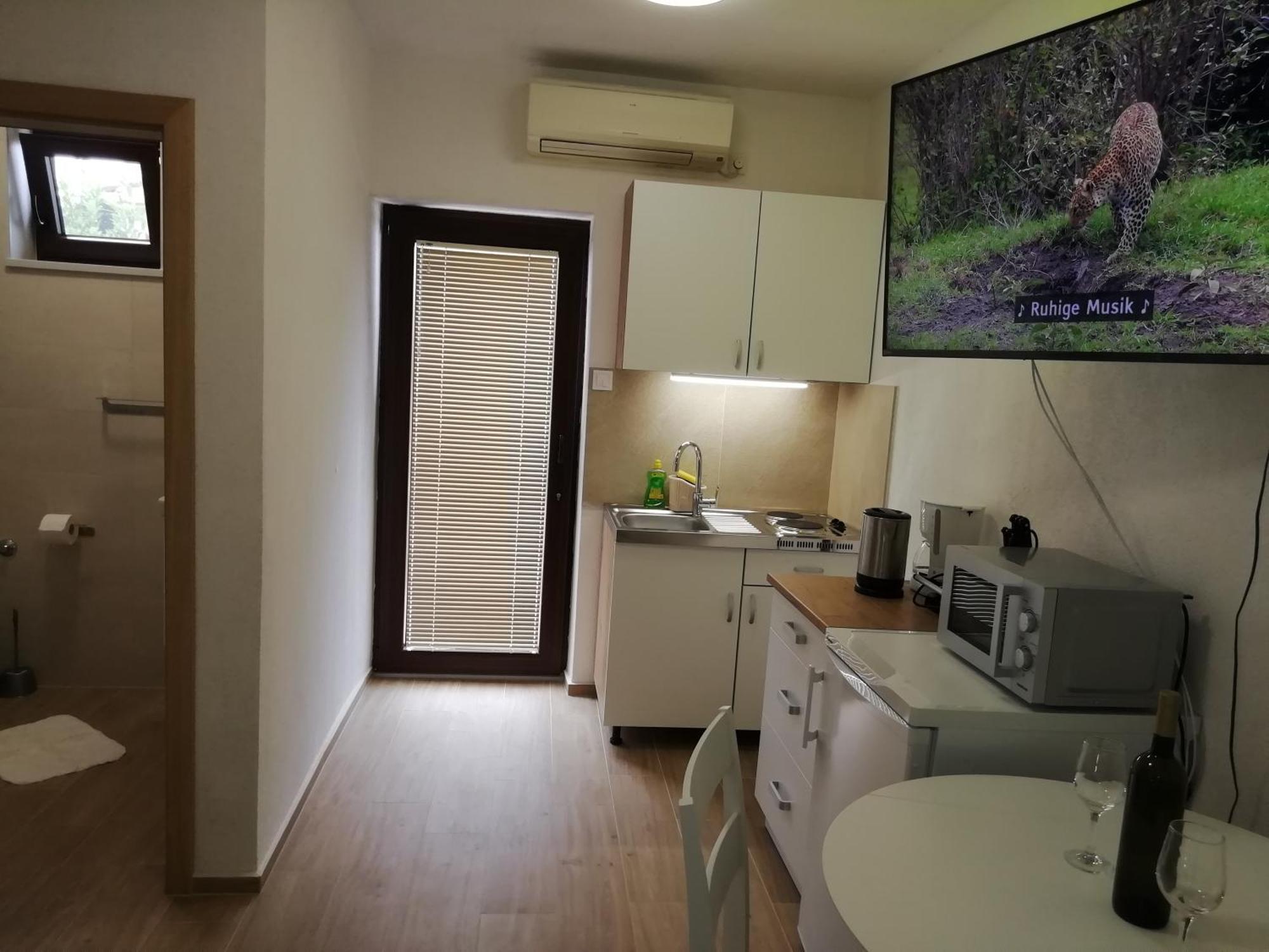 Apartments Valentina-B Нин Екстериор снимка